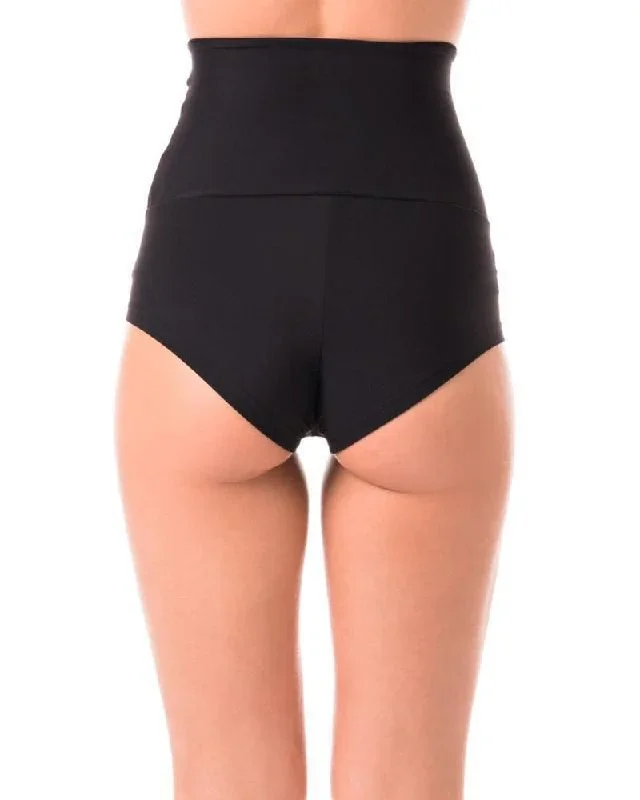 betty-high-waisted-shorts-black