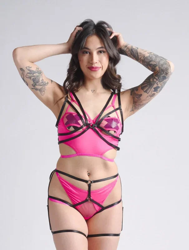 double-strapped-crotchless-set-4-piece