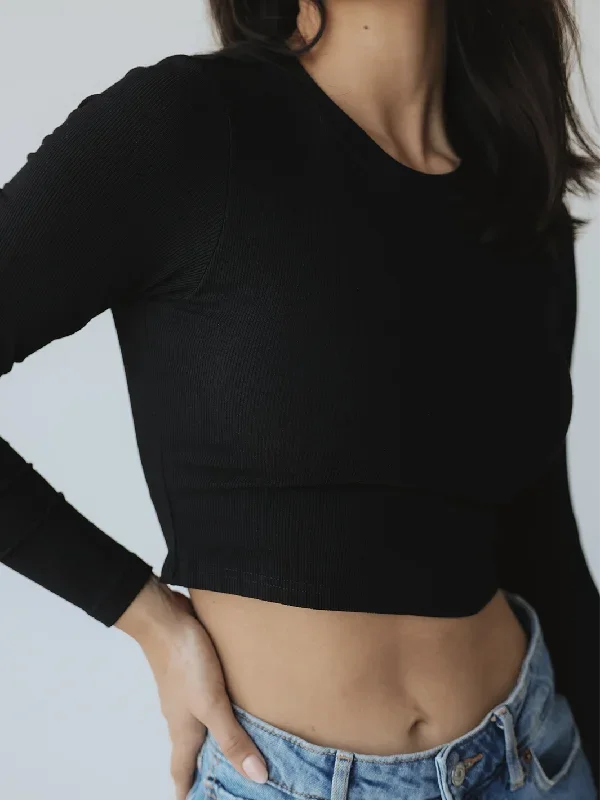 long-sleeve-t-shirt-crew-neck-crop