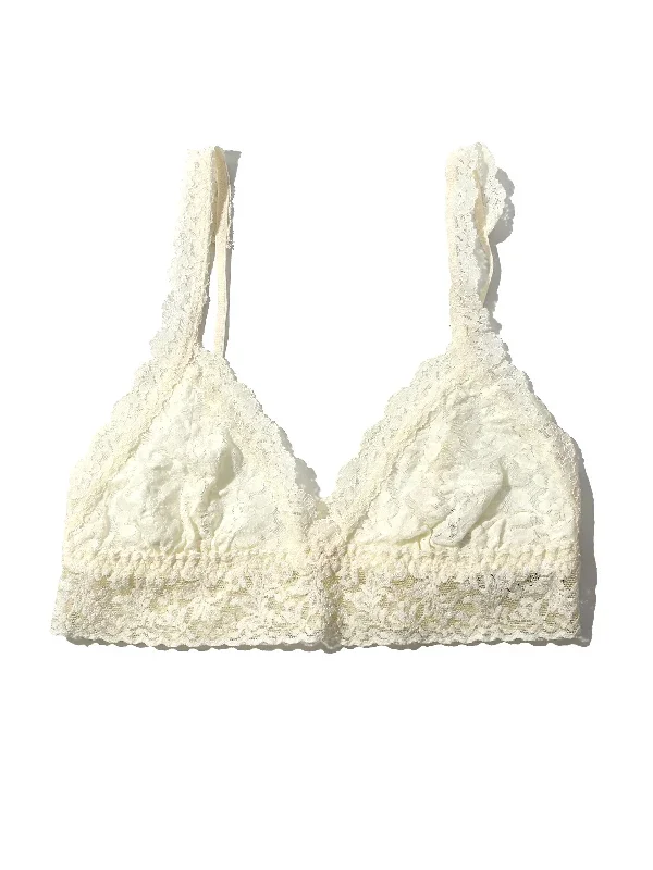 signature-lace-crossover-bralette-marshmallow