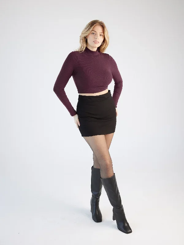 turtle-neck-long-sleeve-crop