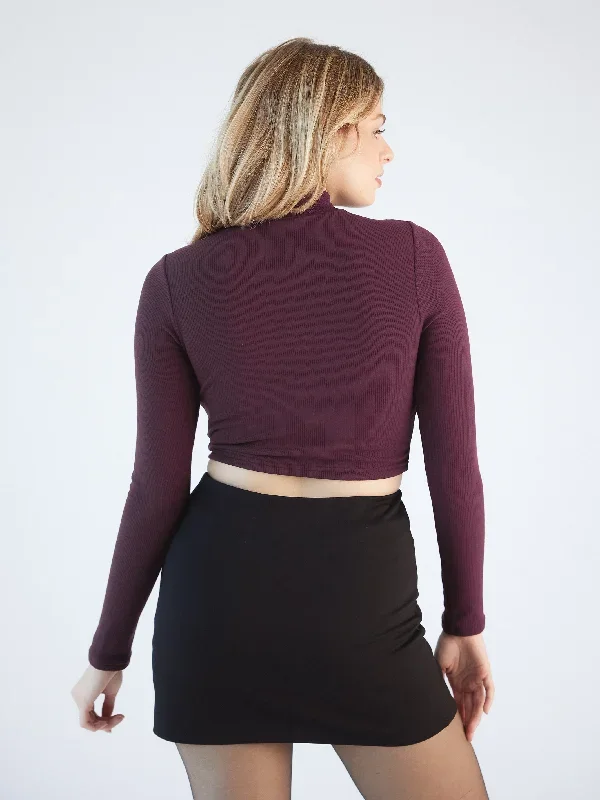 turtle-neck-long-sleeve-crop